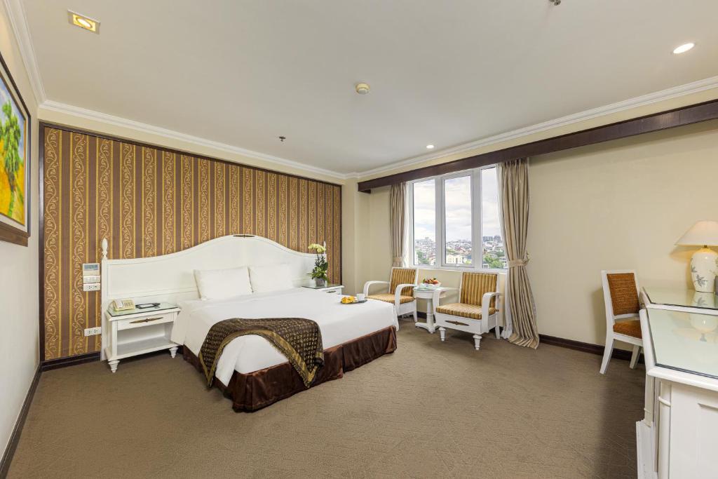 Chalcedony Grand Hotel – Hanoi